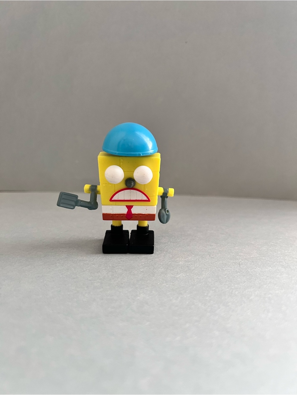 Spongebob Squarepants Robot Spongebob PVC Figure Cake Topper 2"